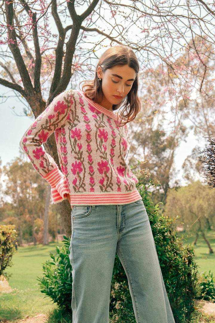 Sweater Pinky Vines