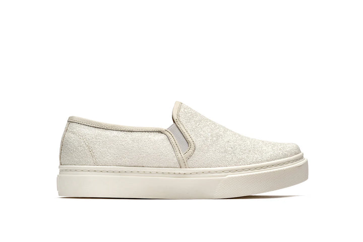 Oliva Tenis Bajos Escarcha Blanco