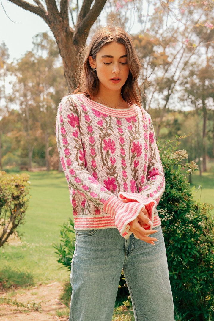 Sweater Pinky Vines