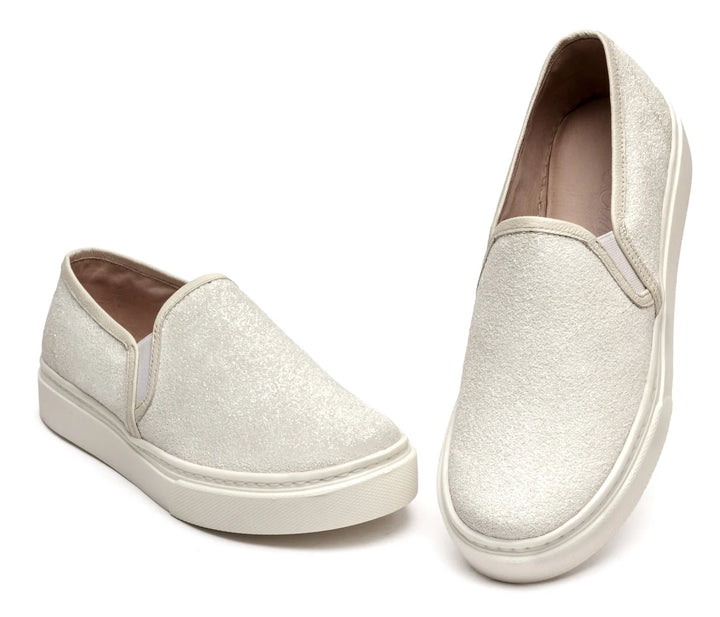 Oliva Tenis Bajos Escarcha Blanco