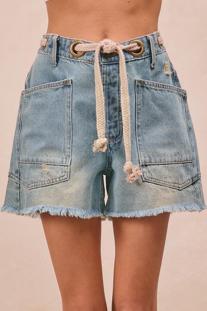 Short Victoria