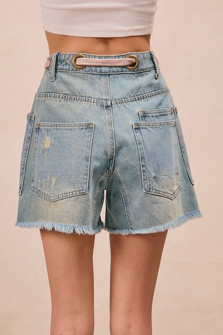 Short Victoria